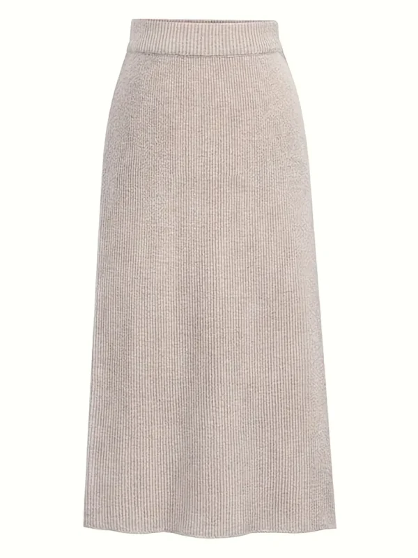 Plus Size Women's Ribbed High Rise Knit Skirt with Split Hem - Midi Maxi Style