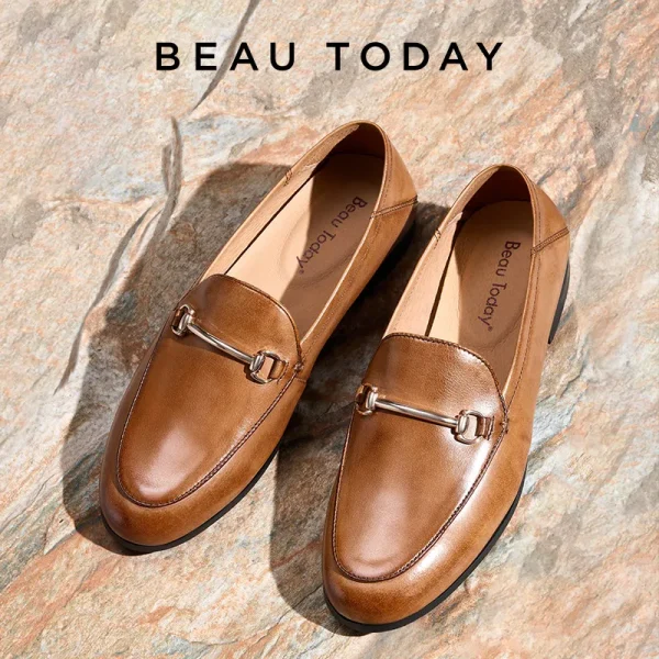 Women's Calfskin Loafers - Image 3
